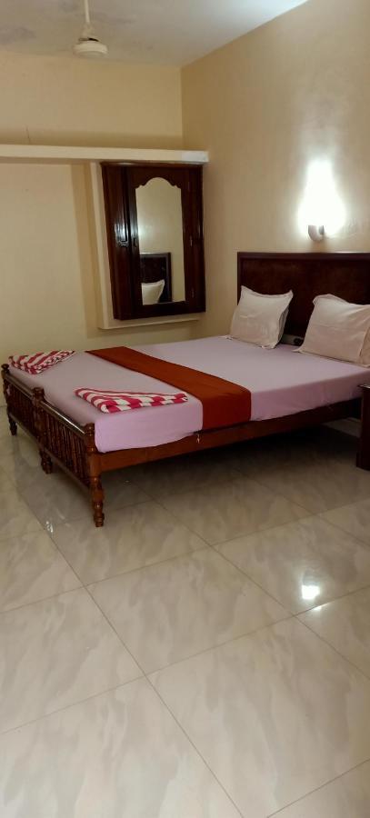 Marina Guest House Kovalam Luaran gambar